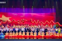 龙腾盛世，水韵华章 珠海实亿国际集团举行国庆主题晚会